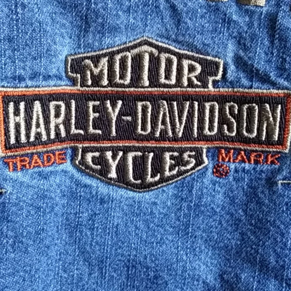 Harley Davidson Denim Shirt - Picture 12 of 12
